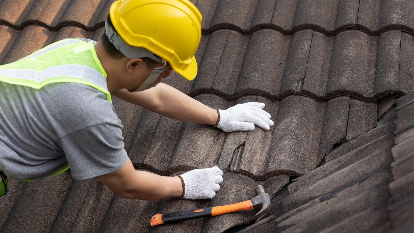 tile roof replacement signs, warning signs tile roof, signs it's time to replace roof, roof age inspection tips, damaged tile roof indicators, when to replace tile roof, roof maintenance tips, tile roof deterioration, roof repair vs replacement, house roof upgrade